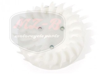 KÍNAI ROBOGÓ 2 ÜTEMŰ LÜFTERRAD KEEWAY,MINARELLI